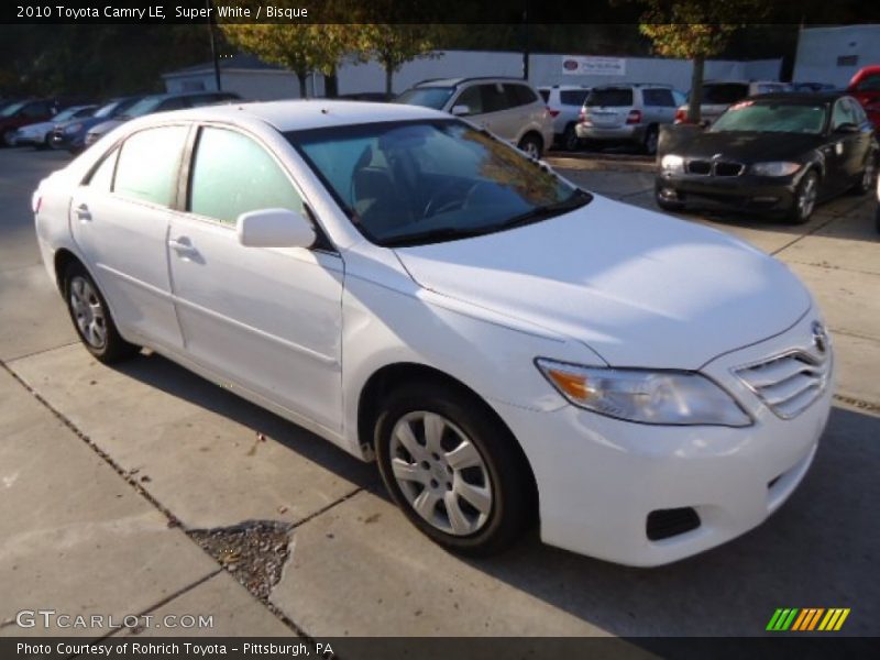 Super White / Bisque 2010 Toyota Camry LE