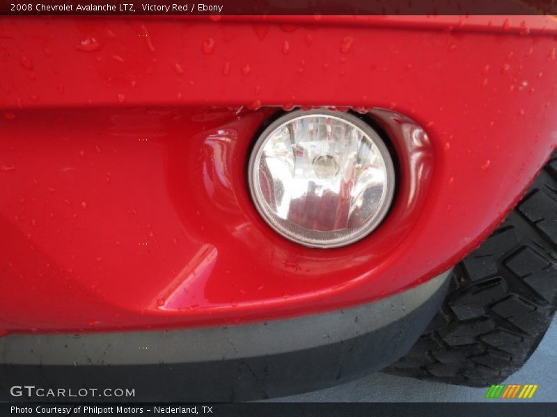 Victory Red / Ebony 2008 Chevrolet Avalanche LTZ