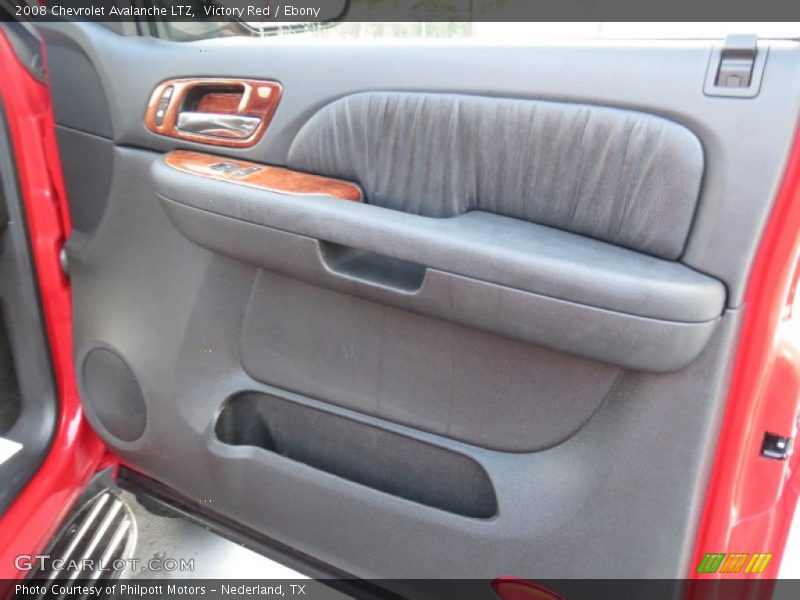Victory Red / Ebony 2008 Chevrolet Avalanche LTZ