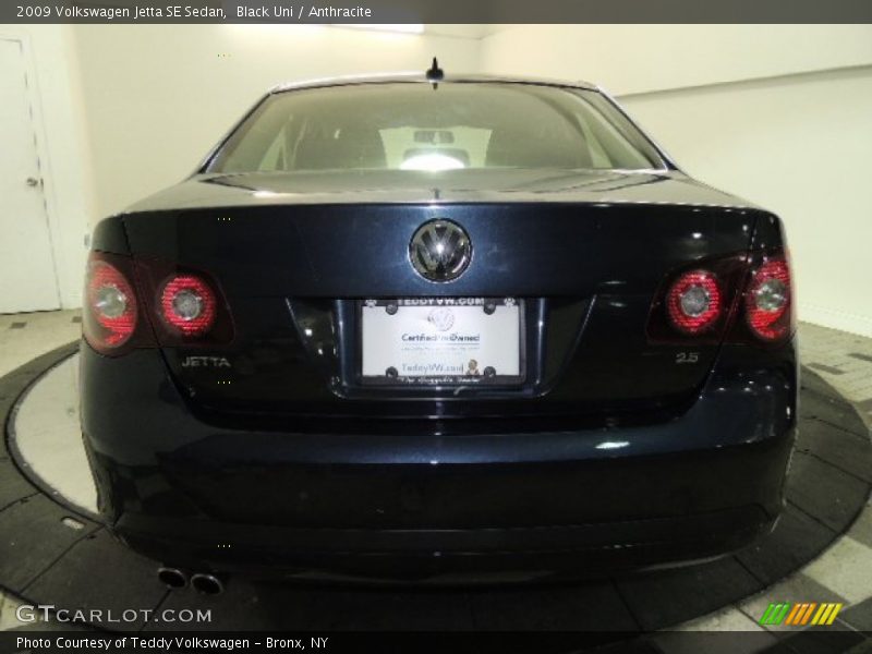 Black Uni / Anthracite 2009 Volkswagen Jetta SE Sedan