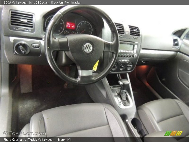 Black Uni / Anthracite 2009 Volkswagen Jetta SE Sedan