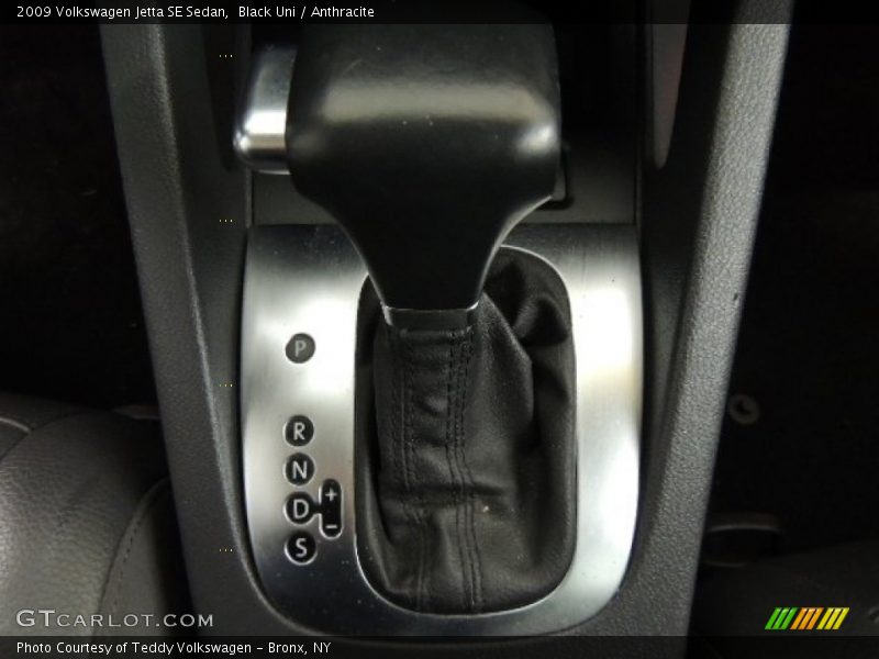 Black Uni / Anthracite 2009 Volkswagen Jetta SE Sedan