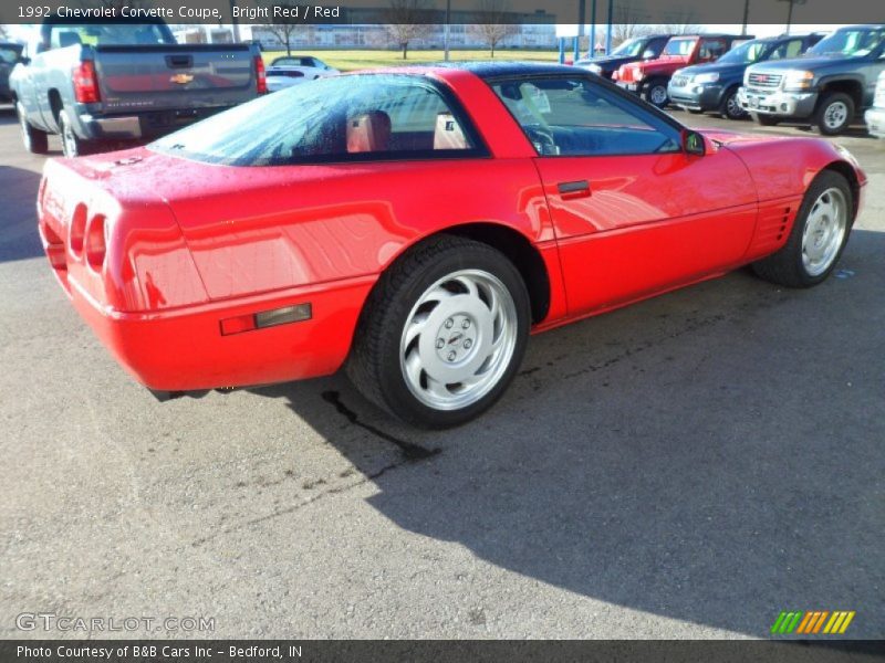 Bright Red / Red 1992 Chevrolet Corvette Coupe
