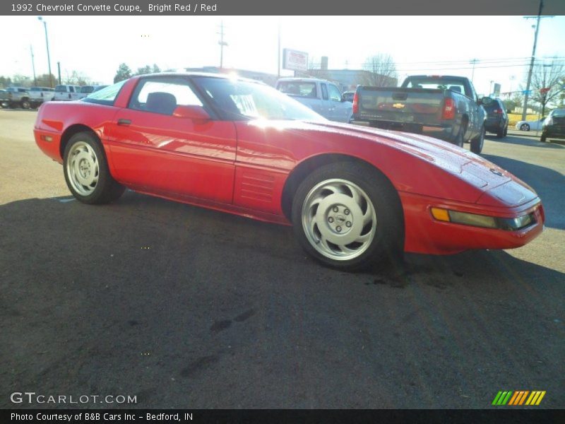Bright Red / Red 1992 Chevrolet Corvette Coupe