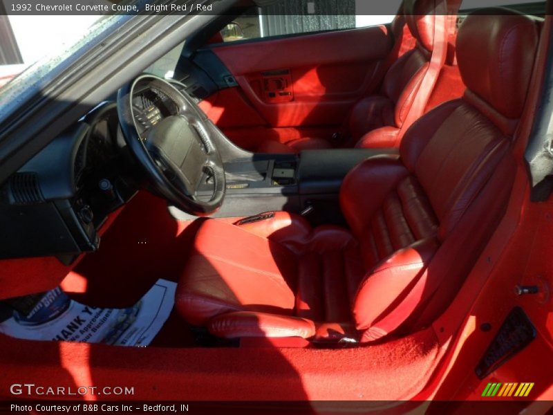 Bright Red / Red 1992 Chevrolet Corvette Coupe