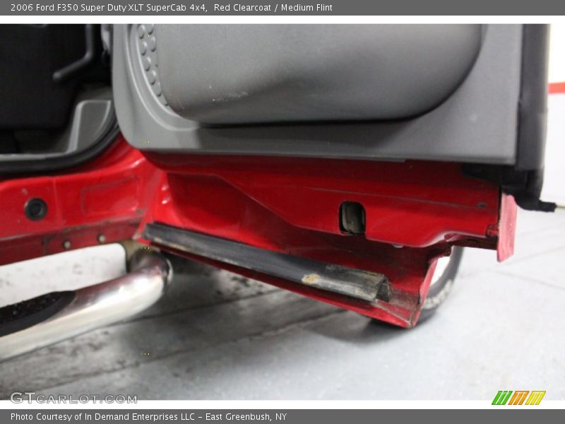 Red Clearcoat / Medium Flint 2006 Ford F350 Super Duty XLT SuperCab 4x4