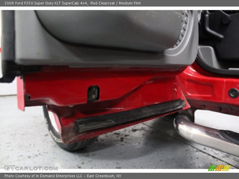 Red Clearcoat / Medium Flint 2006 Ford F350 Super Duty XLT SuperCab 4x4
