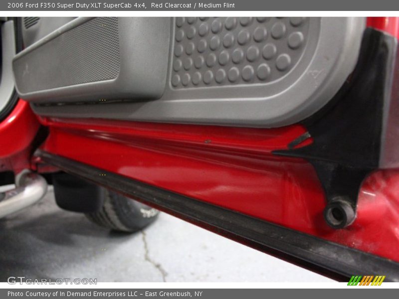 Red Clearcoat / Medium Flint 2006 Ford F350 Super Duty XLT SuperCab 4x4