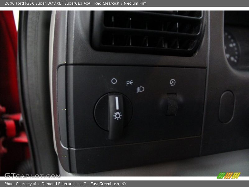 Red Clearcoat / Medium Flint 2006 Ford F350 Super Duty XLT SuperCab 4x4