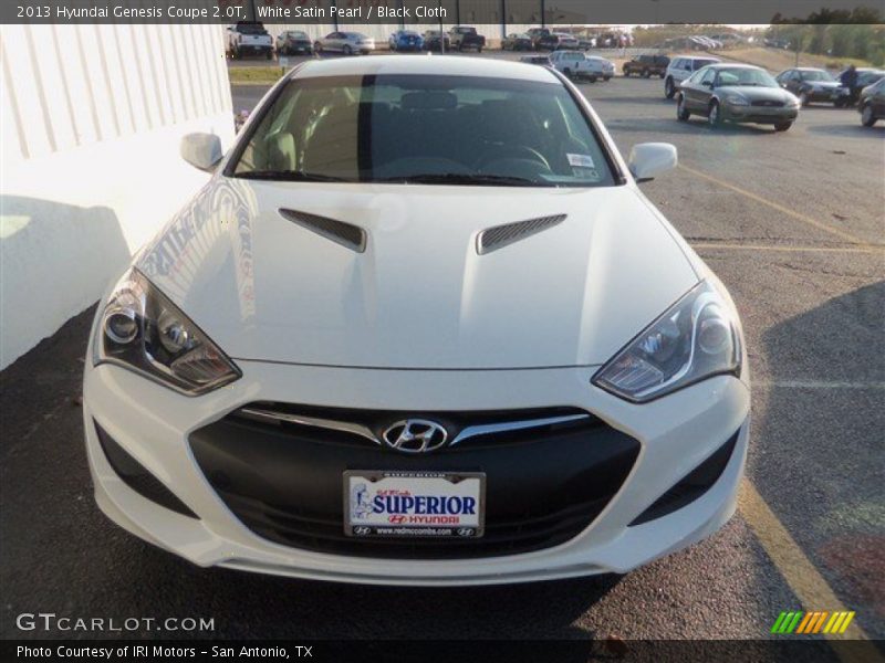 White Satin Pearl / Black Cloth 2013 Hyundai Genesis Coupe 2.0T