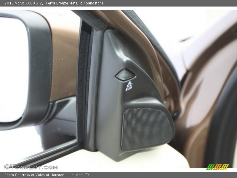 Terra Bronze Metallic / Sandstone 2013 Volvo XC60 3.2