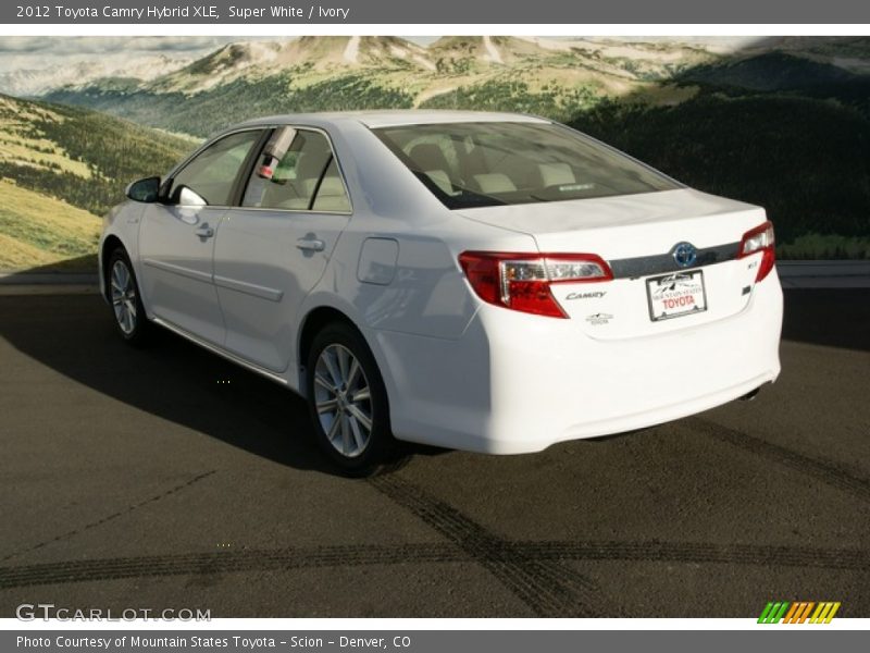 Super White / Ivory 2012 Toyota Camry Hybrid XLE