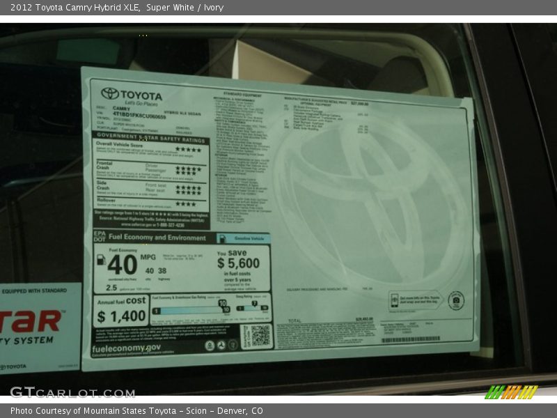 Super White / Ivory 2012 Toyota Camry Hybrid XLE