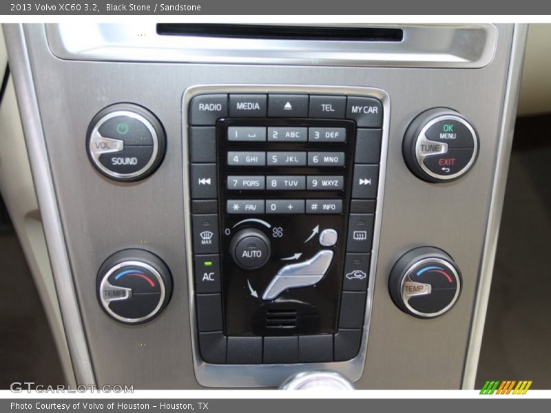 Black Stone / Sandstone 2013 Volvo XC60 3.2