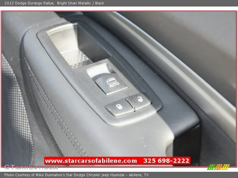 Bright Silver Metallic / Black 2013 Dodge Durango Rallye