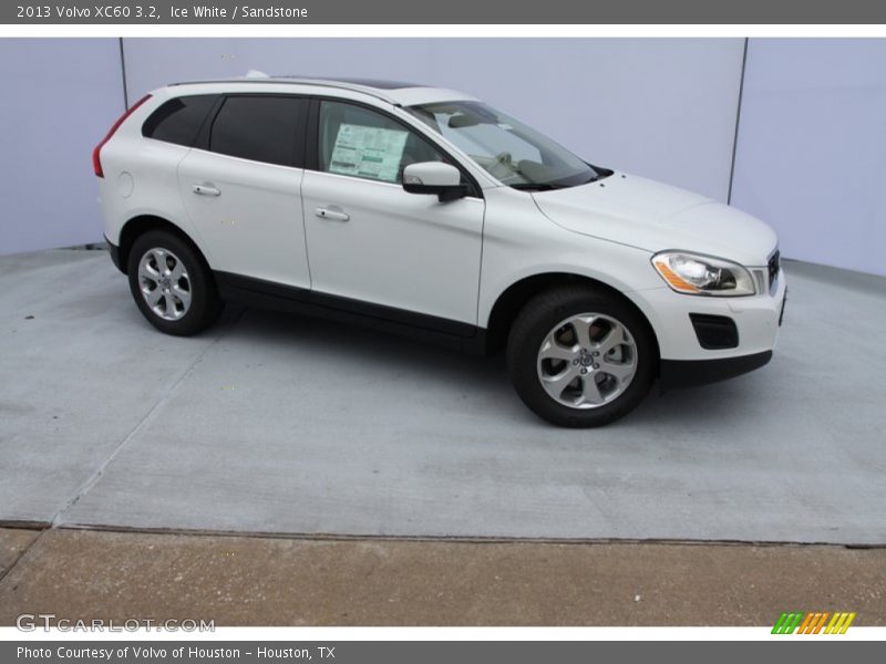 Ice White / Sandstone 2013 Volvo XC60 3.2