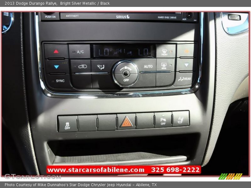 Bright Silver Metallic / Black 2013 Dodge Durango Rallye