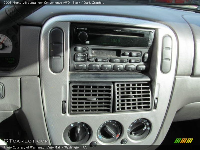 Black / Dark Graphite 2003 Mercury Mountaineer Convenience AWD