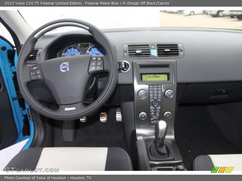 Dashboard of 2013 C30 T5 Polestar Limited Edition