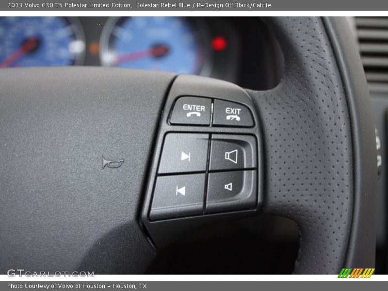 Controls of 2013 C30 T5 Polestar Limited Edition