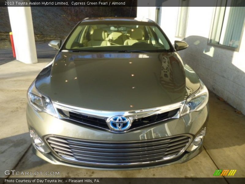 Cypress Green Pearl / Almond 2013 Toyota Avalon Hybrid Limited