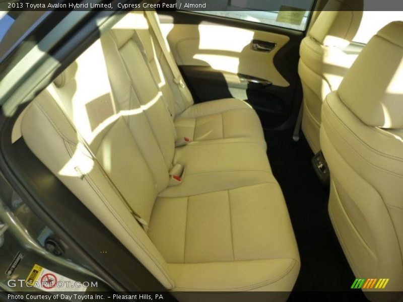 Cypress Green Pearl / Almond 2013 Toyota Avalon Hybrid Limited
