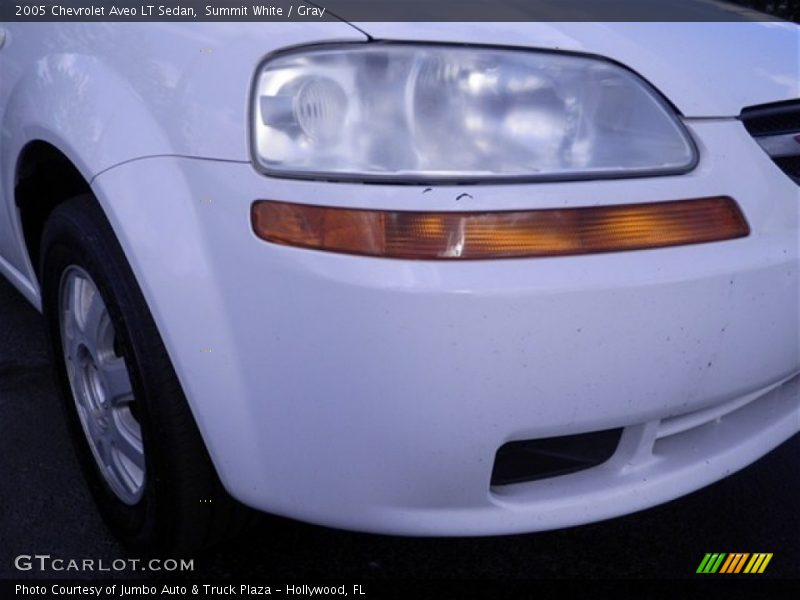 Summit White / Gray 2005 Chevrolet Aveo LT Sedan