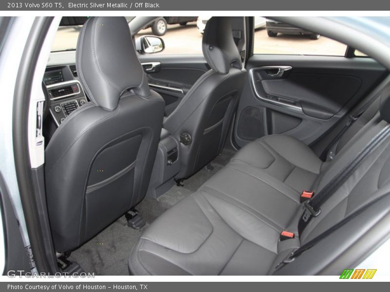 Rear Seat of 2013 S60 T5