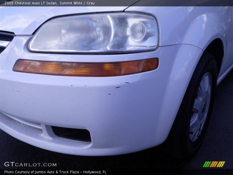 Summit White / Gray 2005 Chevrolet Aveo LT Sedan
