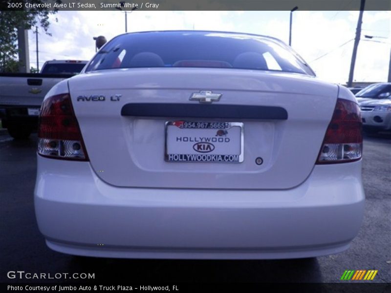 Summit White / Gray 2005 Chevrolet Aveo LT Sedan