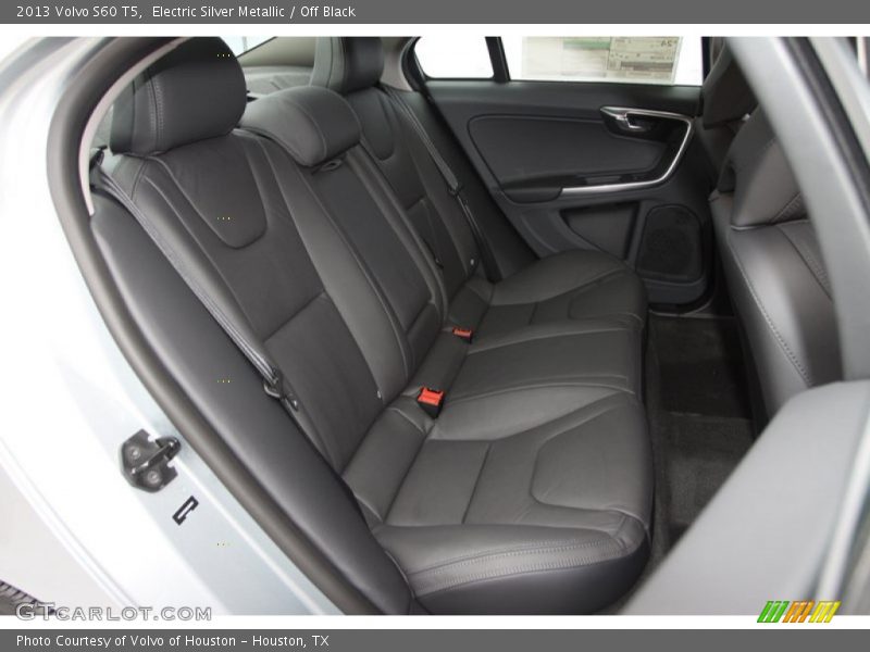 Rear Seat of 2013 S60 T5