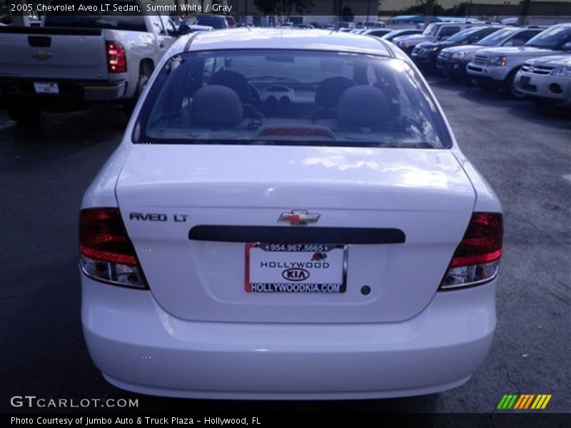 Summit White / Gray 2005 Chevrolet Aveo LT Sedan