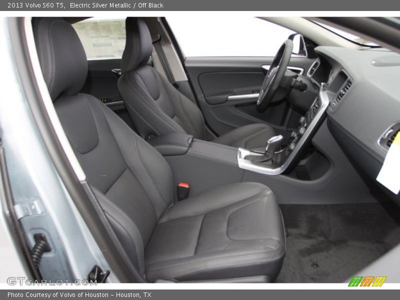 Front Seat of 2013 S60 T5