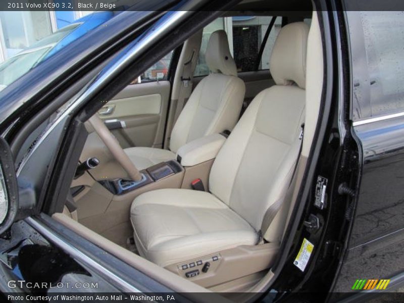 Black / Beige 2011 Volvo XC90 3.2