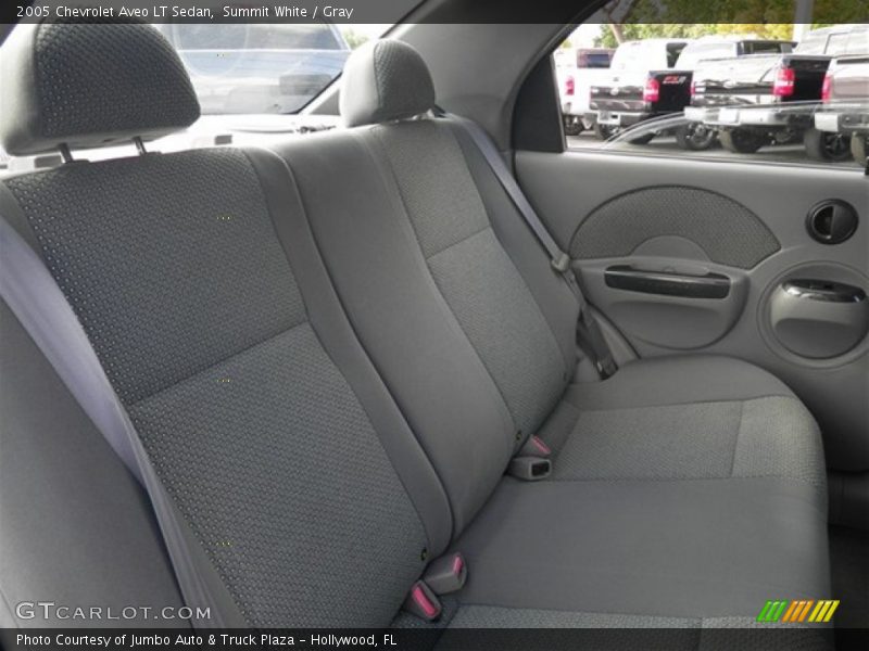Summit White / Gray 2005 Chevrolet Aveo LT Sedan