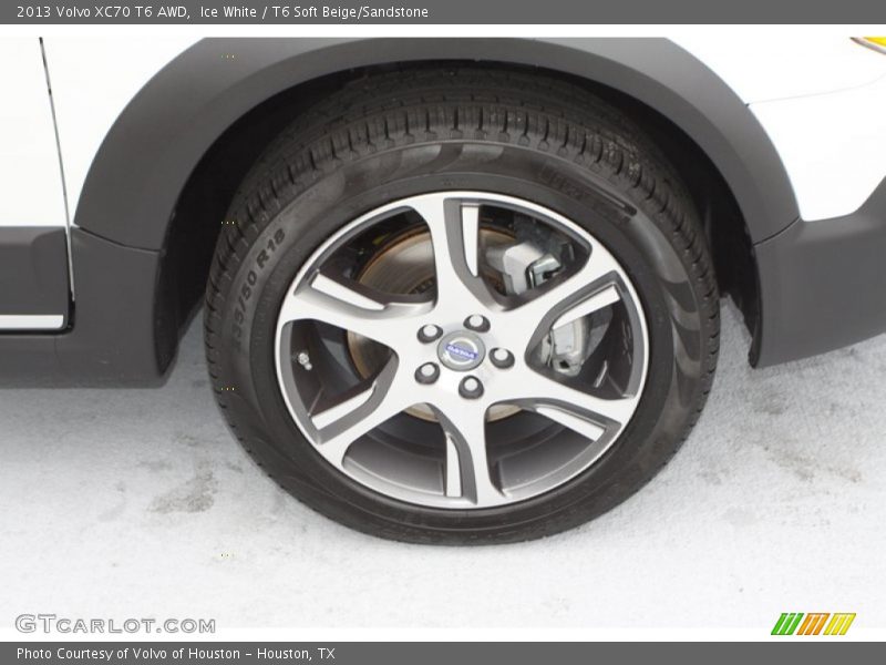  2013 XC70 T6 AWD Wheel