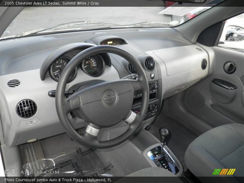 Summit White / Gray 2005 Chevrolet Aveo LT Sedan