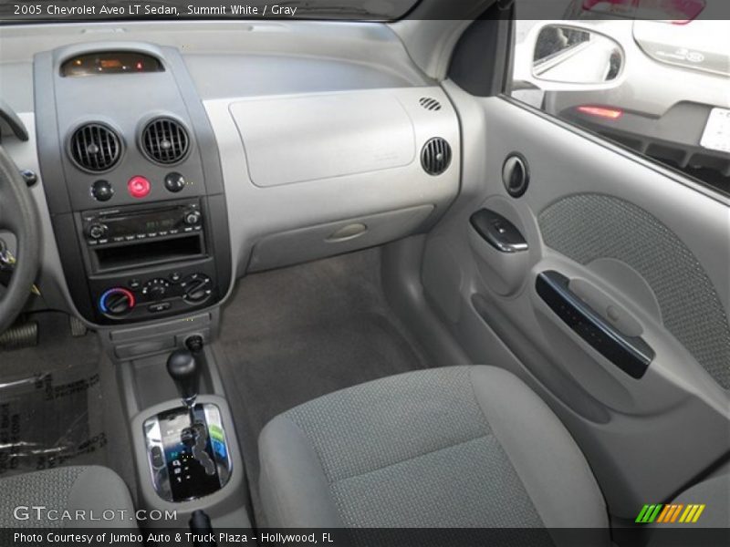 Summit White / Gray 2005 Chevrolet Aveo LT Sedan