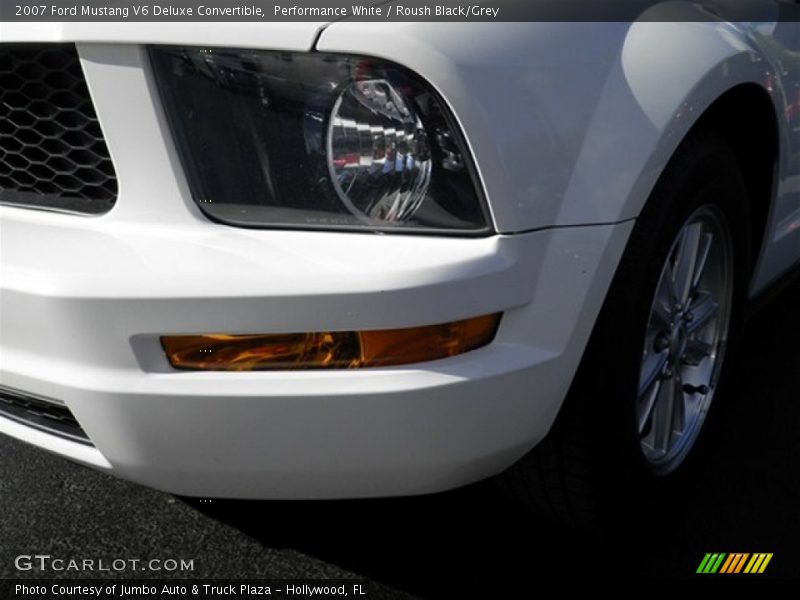 Performance White / Roush Black/Grey 2007 Ford Mustang V6 Deluxe Convertible