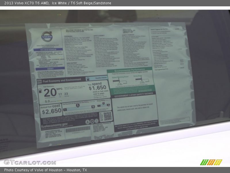 Ice White / T6 Soft Beige/Sandstone 2013 Volvo XC70 T6 AWD