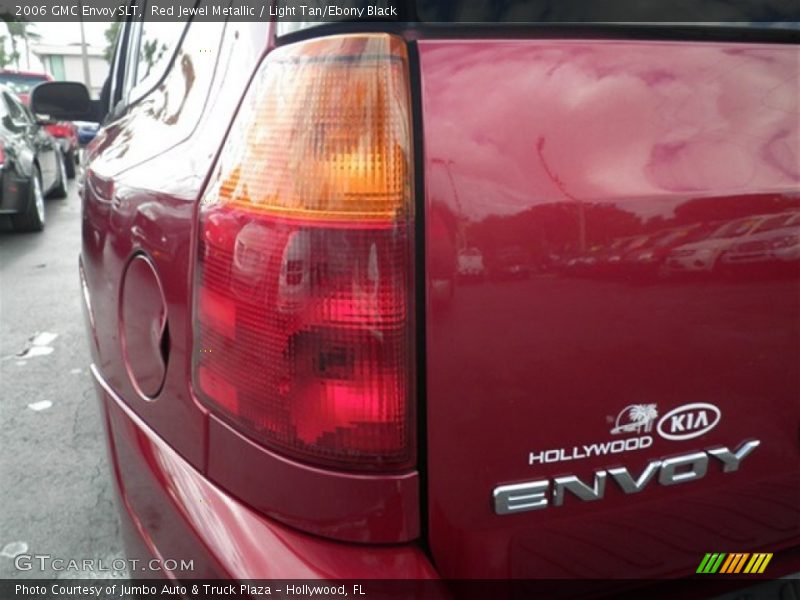 Red Jewel Metallic / Light Tan/Ebony Black 2006 GMC Envoy SLT