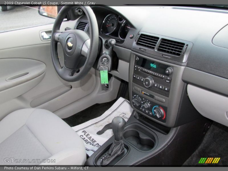 Summit White / Gray 2009 Chevrolet Cobalt LS Coupe