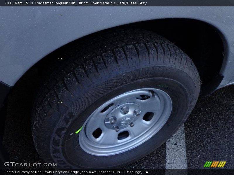 Bright Silver Metallic / Black/Diesel Gray 2013 Ram 1500 Tradesman Regular Cab