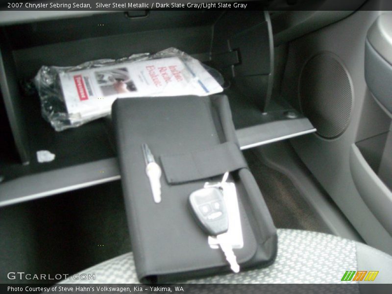 Silver Steel Metallic / Dark Slate Gray/Light Slate Gray 2007 Chrysler Sebring Sedan