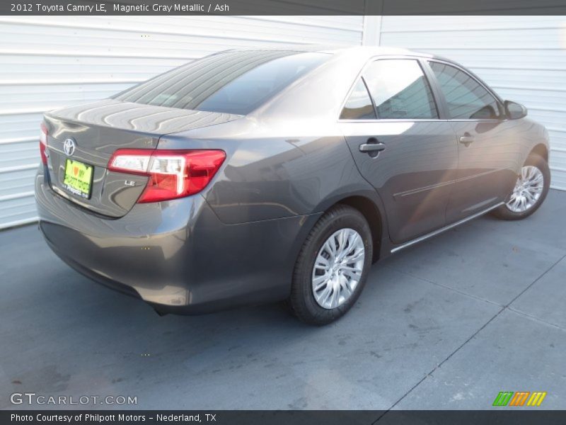 Magnetic Gray Metallic / Ash 2012 Toyota Camry LE