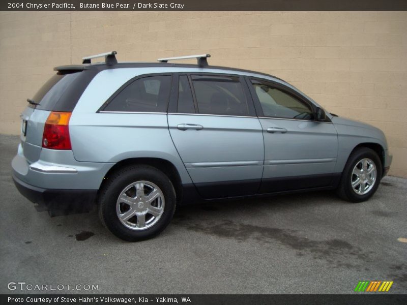 Butane Blue Pearl / Dark Slate Gray 2004 Chrysler Pacifica