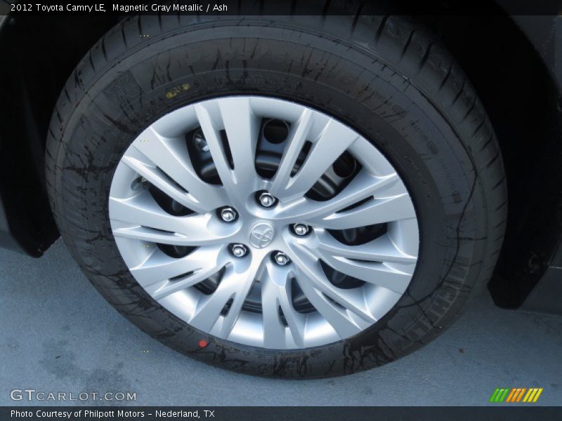 Magnetic Gray Metallic / Ash 2012 Toyota Camry LE
