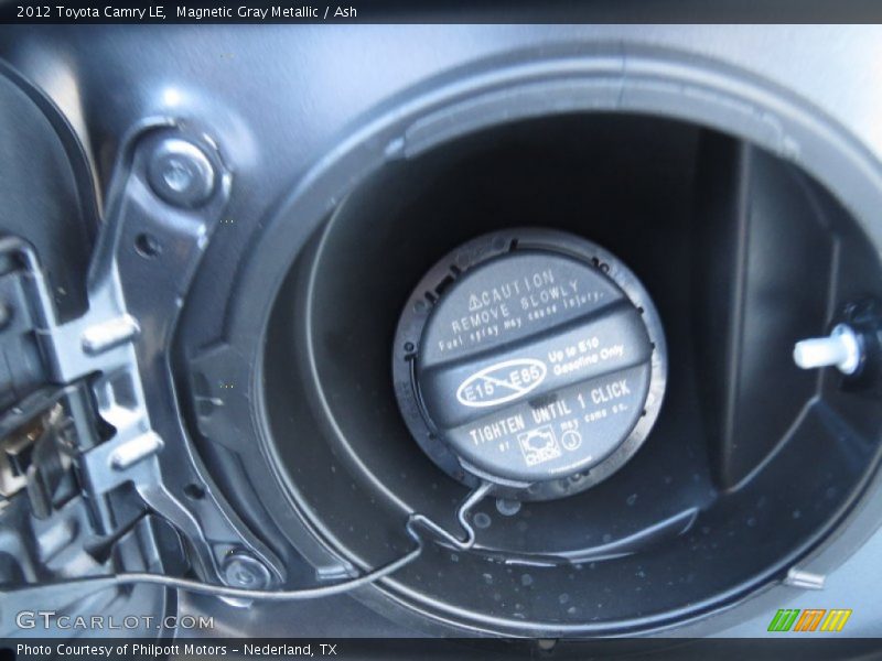 Magnetic Gray Metallic / Ash 2012 Toyota Camry LE