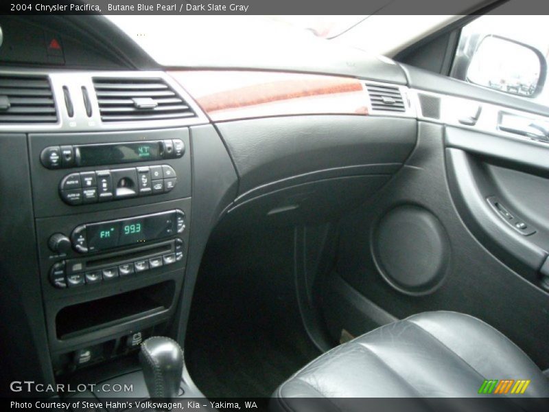 Butane Blue Pearl / Dark Slate Gray 2004 Chrysler Pacifica