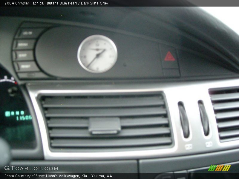 Butane Blue Pearl / Dark Slate Gray 2004 Chrysler Pacifica
